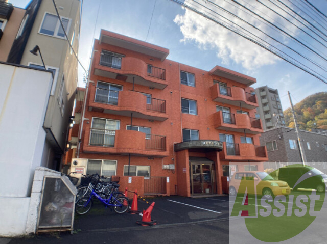 ロイヤルコート円山の外観