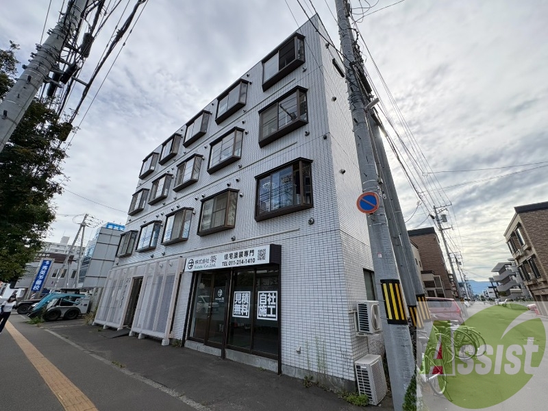 ウエスト28の外観