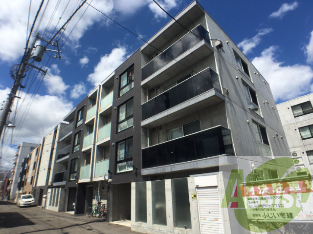 カーサグランデ南7条の外観