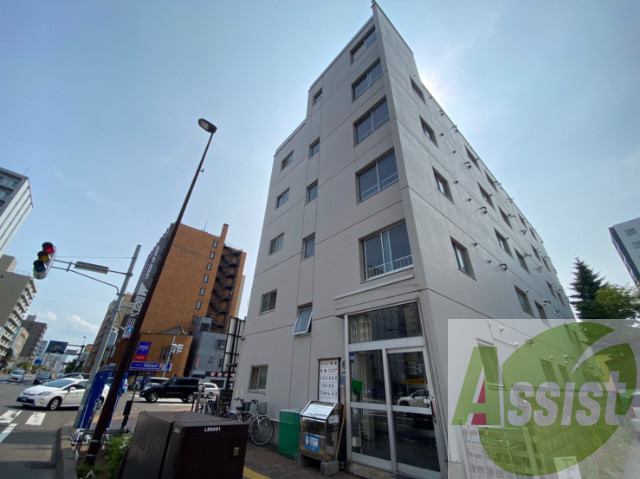 マンション常盤の外観