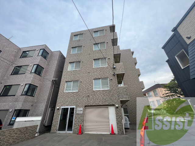 カーム北6条の外観