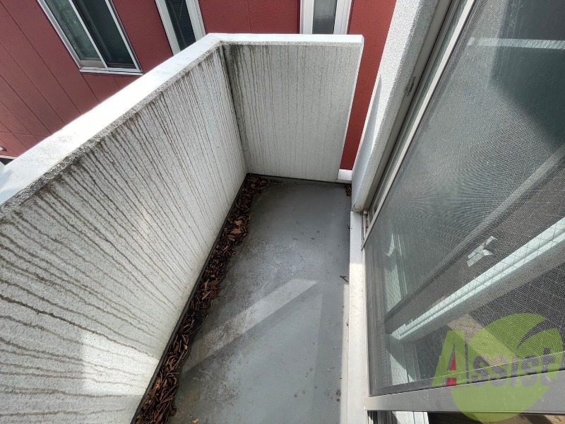 バルコニーです。天気の良い日には外干しができます! バルコニーです。天気の良い日には外干しができます!