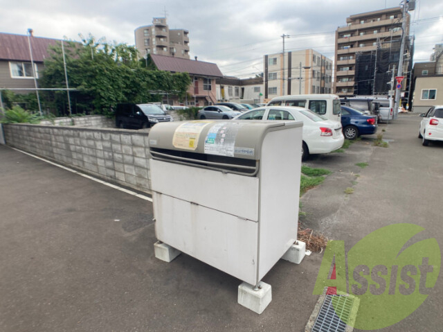 ゴミ置き場その他 ゴミ置き場その他