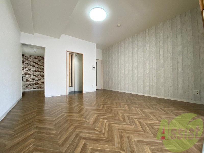 広々としたリビングですね。使い勝手がよさそうですね! 広々としたリビングですね。使い勝手がよさそうですね!