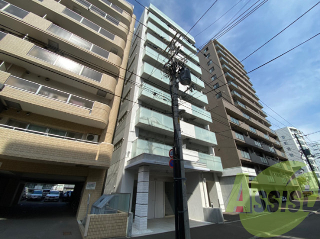 アークネスト円山の外観