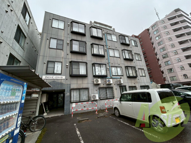INOVE札幌南4条の外観