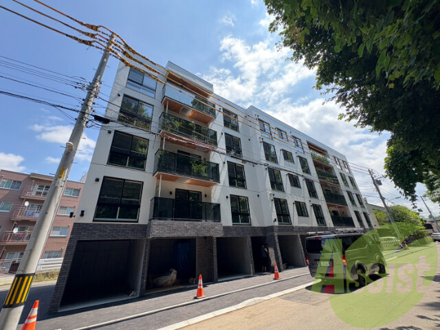 FRANZ TSUKISAMU KOENの外観