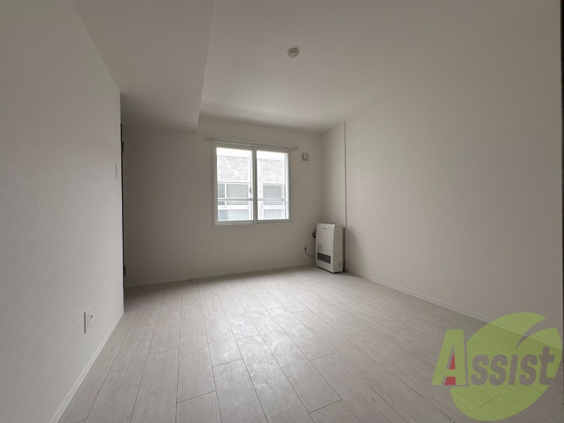 寝室です。部屋をどう使うかはあなた次第です! 寝室です。部屋をどう使うかはあなた次第です!