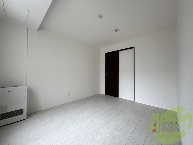 色々な角度から撮ってみましたが想像つきますか? 色々な角度から撮ってみましたが想像つきますか?