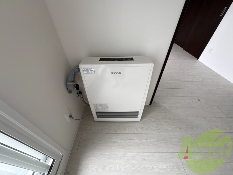 暖房です。冬場の寒い日でも安心ですね~ 暖房です。冬場の寒い日でも安心ですね~