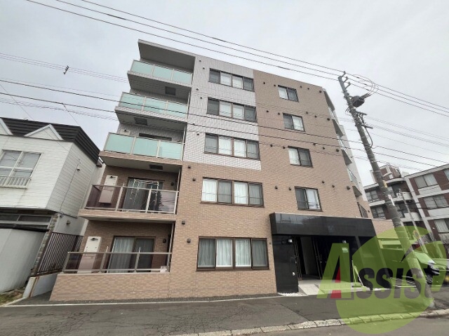 ARROWS南円山の外観