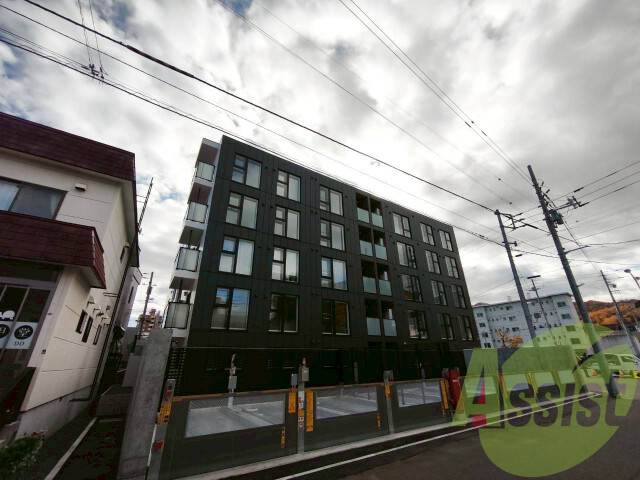 S-RESIDENCE南円山blazeの外観