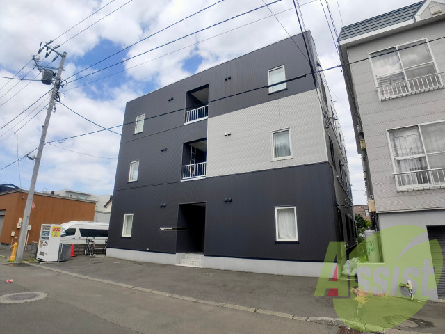 クレアトゥール麻生の外観