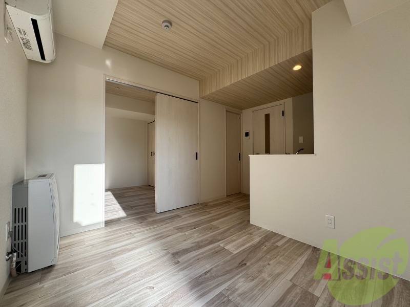 色々な角度から撮ってみましたが想像つきますか? 色々な角度から撮ってみましたが想像つきますか?