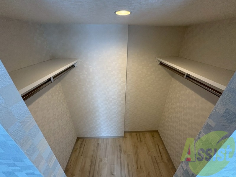収納もバッチリあるのでお部屋が片付きますよ! 収納もバッチリあるのでお部屋が片付きますよ!