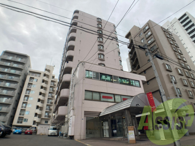 サンシャイン円山の外観