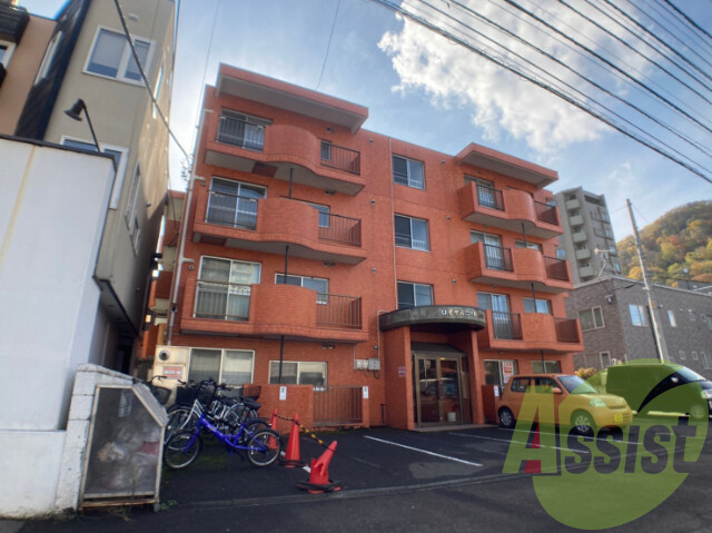 ロイヤルコート円山の外観