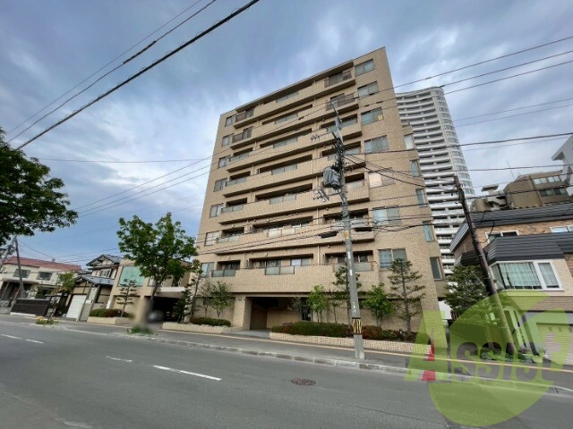 ヴィルヌーブ円山公園の外観
