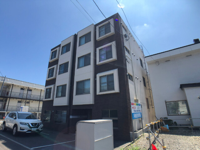 札幌市北区北三十七条西７丁目の賃貸マンションの外観