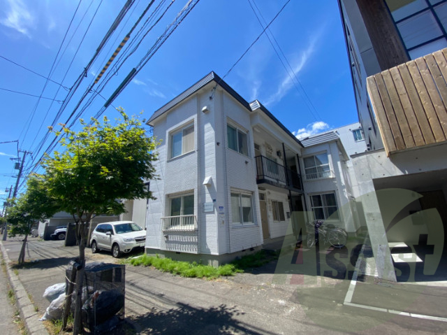 北21条シティハイツの外観
