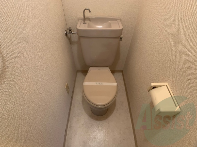トイレは清潔感があり安心して使えますね! トイレは清潔感があり安心して使えますね!