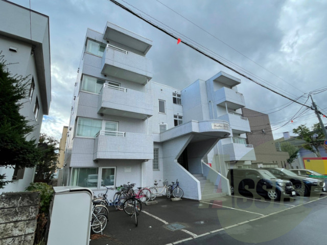 ウインダムヒル医大前
