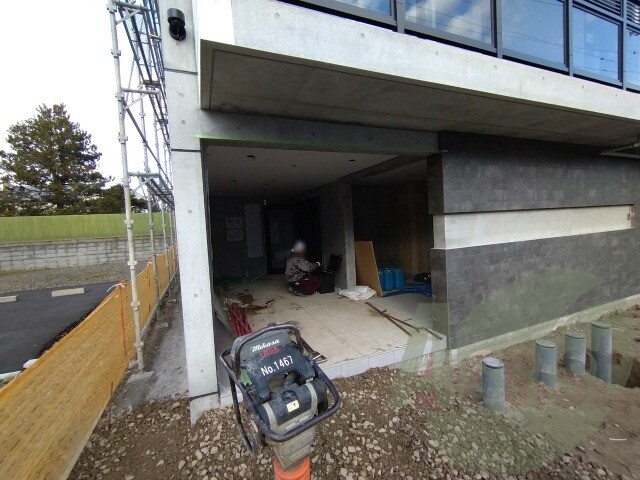 前面道路、建物周り等 前面道路、建物周り等