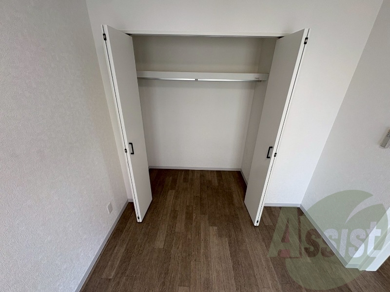 収納もバッチリあるのでお部屋が片付きますよ! 収納もバッチリあるのでお部屋が片付きますよ!
