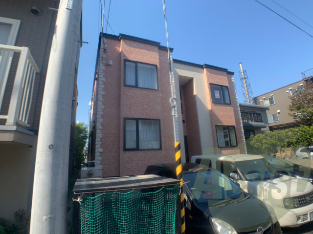 アプローズ1番館の外観