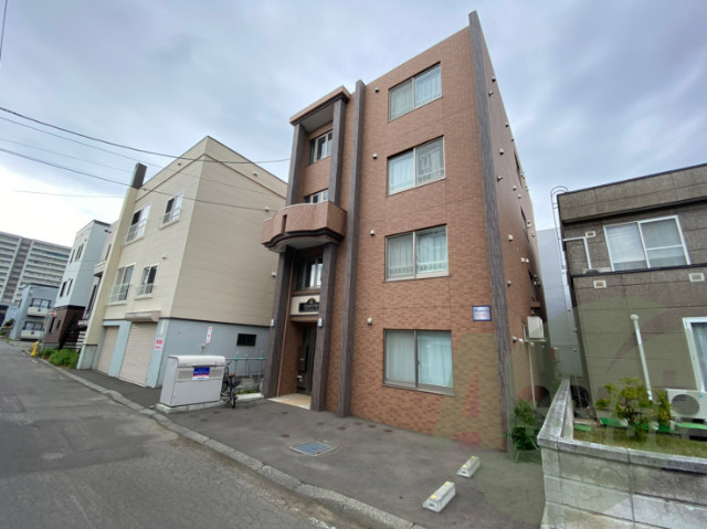 グランメール東の外観