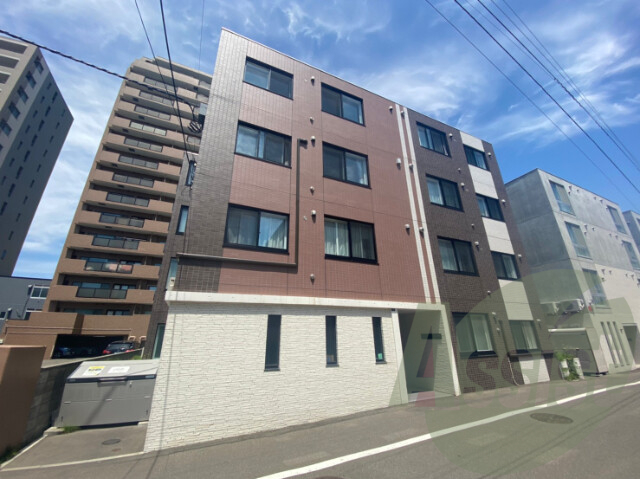 Luxe Maruyamaの外観