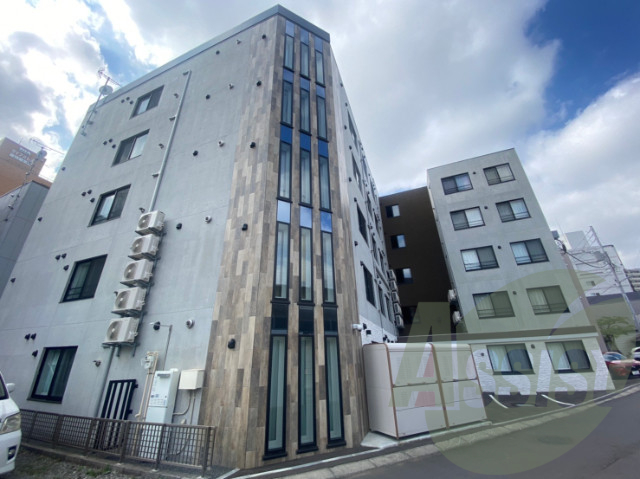 S-RESIDENCE桑園EASTの外観