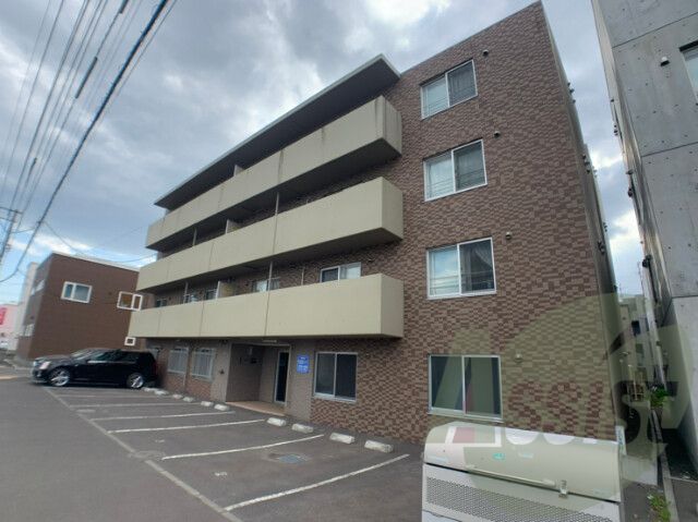 フォーレスト元町の外観