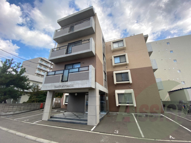 シャリテ元町の外観