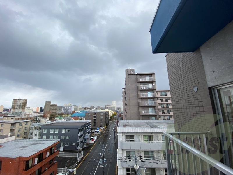 眺望です。陽当たりもよく風通しも良さそう。 眺望です。陽当たりもよく風通しも良さそう。