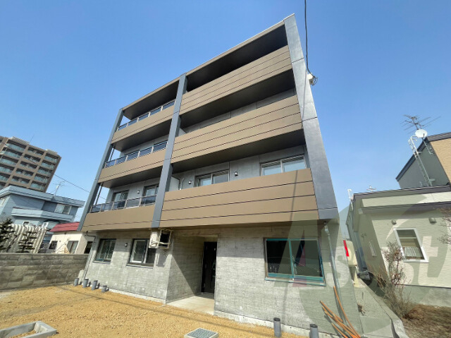 プリヴィエール西町の外観