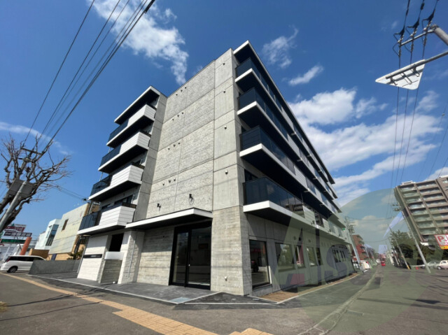 S-RESIDENCE西町の外観
