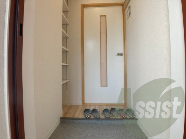 玄関から見た景色はこちらです。イメージできますか。 玄関から見た景色はこちらです。イメージできますか。
