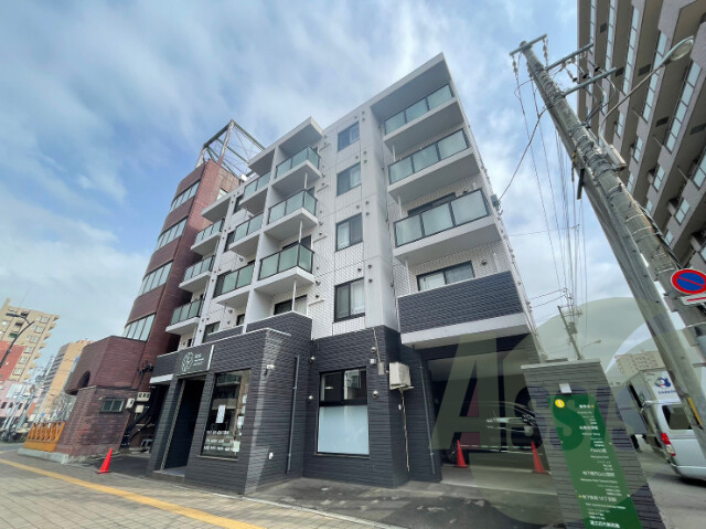 円山裏参道スクエアの外観