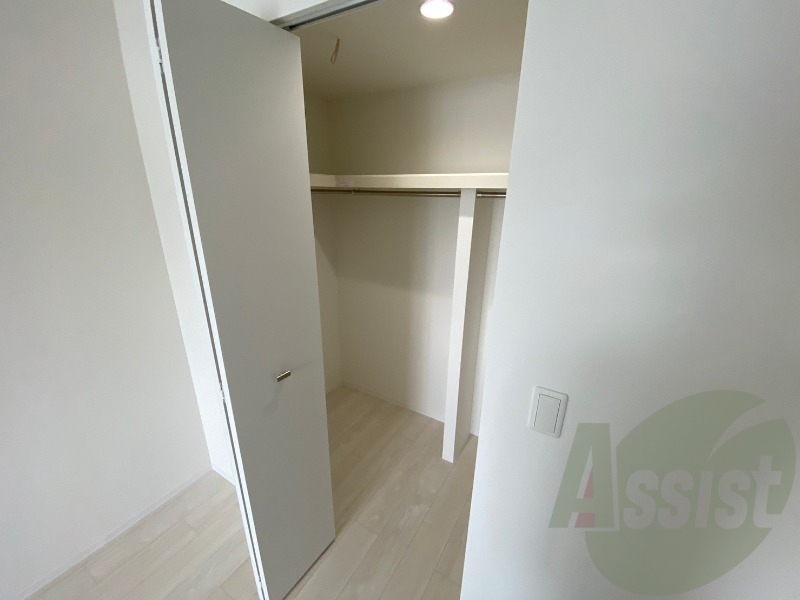 収納もバッチリあるのでお部屋が片付きますよ! 収納もバッチリあるのでお部屋が片付きますよ!