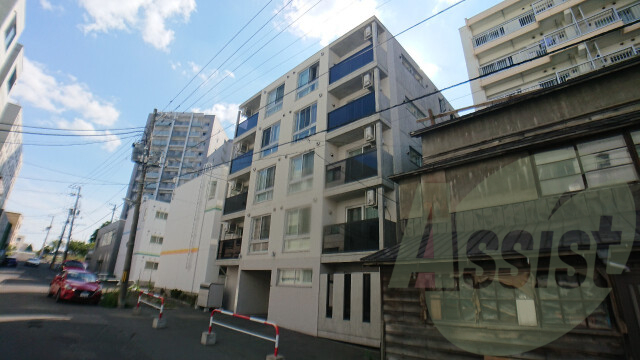 レジーナ南4条の外観
