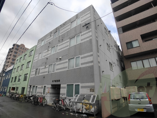 モア南6条