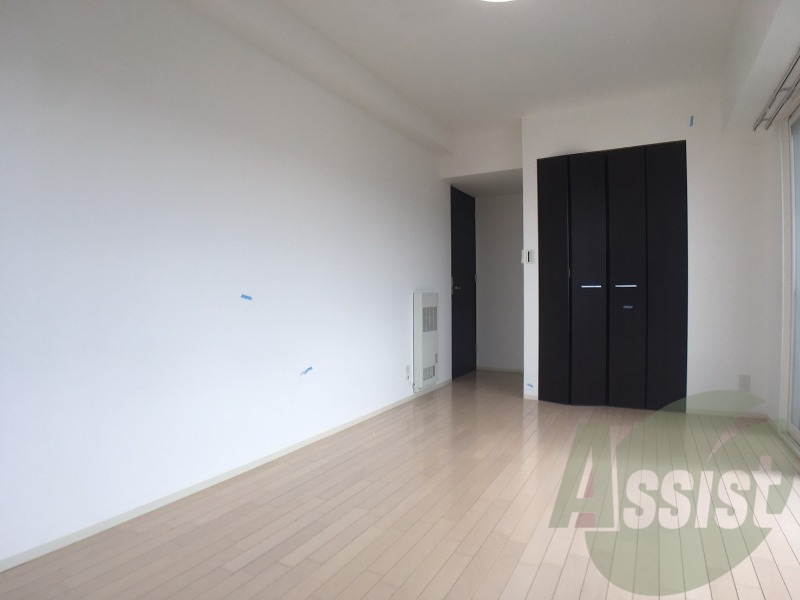 洋室がもう一つ。お部屋が多いのはうれしいですね! 洋室がもう一つ。お部屋が多いのはうれしいですね!