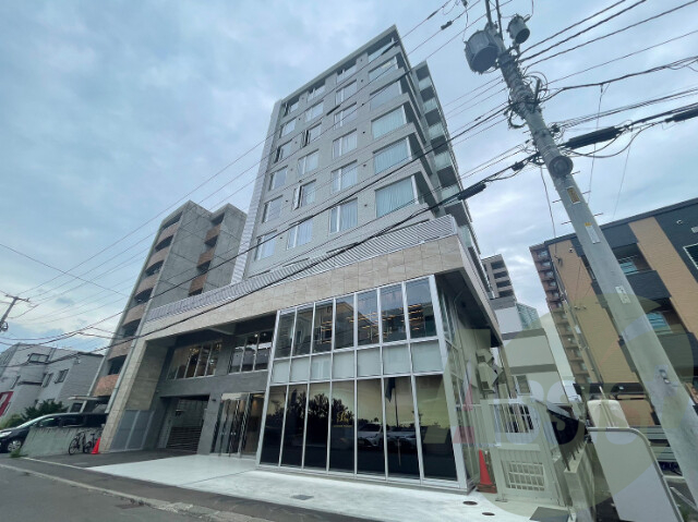 桂和レジデンス裏参道の外観