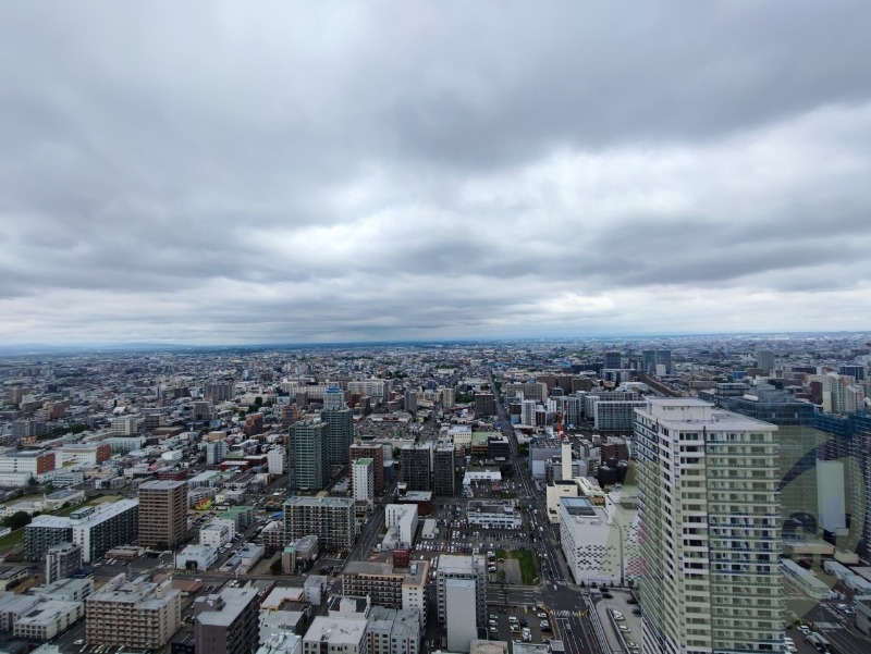 バルコニーからの眺め。外に出て一息つく時間も大切ですよね。 バルコニーからの眺め。外に出て一息つく時間も大切ですよね。