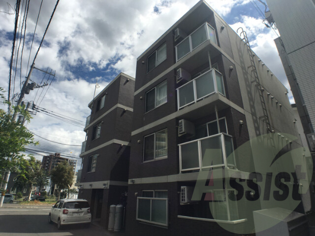 プレシェルト南円山の外観