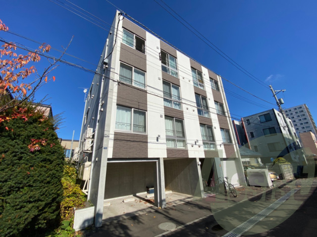 オルキデア西線9条の外観