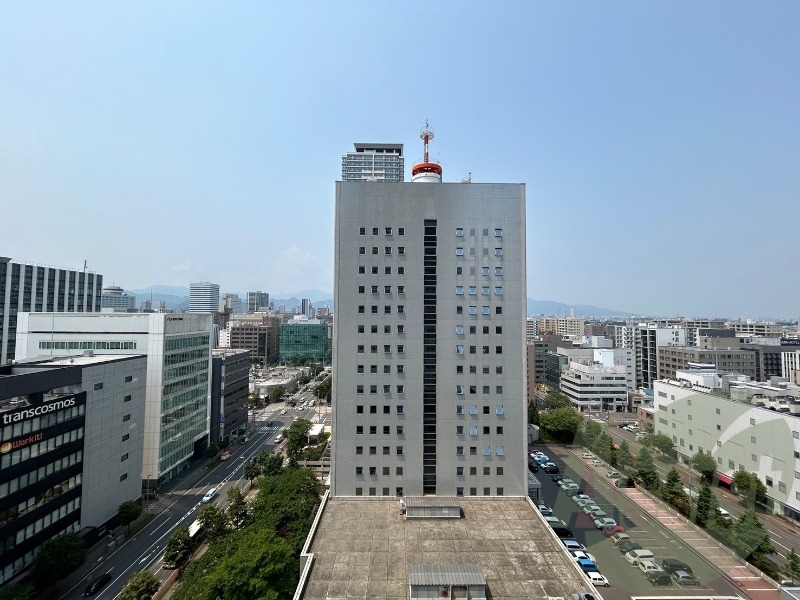 眺望です。遮るものもなく開放的ですね~! 眺望です。遮るものもなく開放的ですね~!