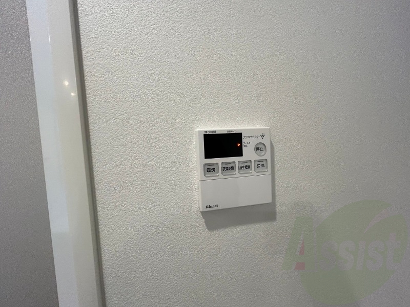 浴室乾燥機付きのお風呂です!快適に使えそうですね。 浴室乾燥機付きのお風呂です!快適に使えそうですね。