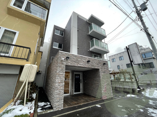 フェーラシュヴァル南円山の外観